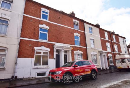1 bedroom Terraced House to let in Hood Street, Northampton, NN1
