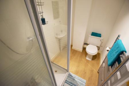 1 bedroom House share to let in West Cotton Close, Far Cotton, Northampton, NN4