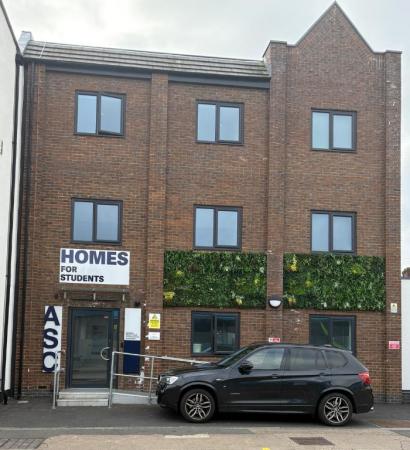 1 bedroom Flat share to let in Kettering Road, Town Centre, Northampton, NN1