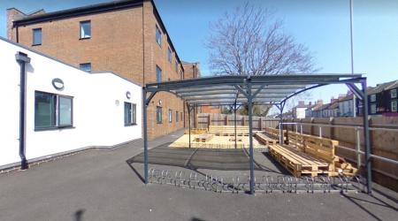 1 bedroom Flat share to let in Kettering Road, Town Centre, Northampton, NN1