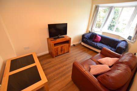 1 bedroom Terraced House to let in West Cotton Close, Far Cotton, Northampton, NN4