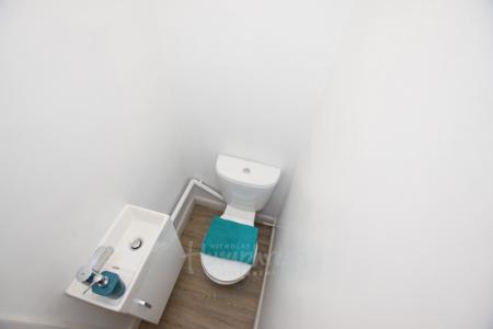 1 bedroom House share to let in Queens Road, Northampton, NN1