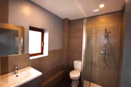 4 bedroom Town house to let in Standside, St James, Northampton, NN5