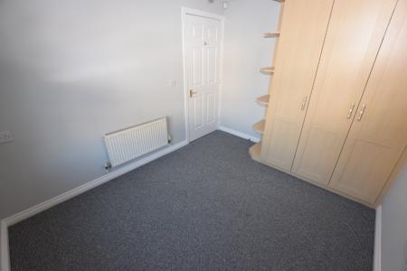2 bedroom Flat to let in Beckets View, Abington, Northampton, NN1