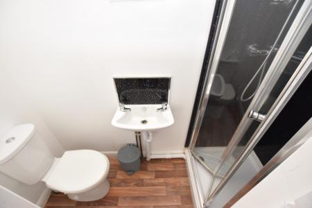 1 bedroom House share to let in R4 Friars Avenue, Far Cotton, Northampton, NN4