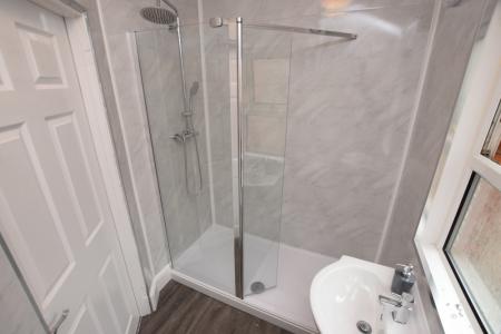 1 bedroom House share to let in Adams Avenue, Abington, Northampton, NN1