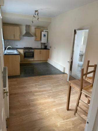 2 bedroom Flat to let in Euston Road, Far Cotton, Northampton, NN4