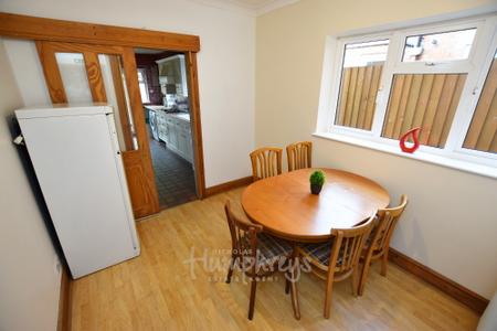 1 bedroom House share to let in Osborne Road, Kingsthorpe, Northampton, NN2