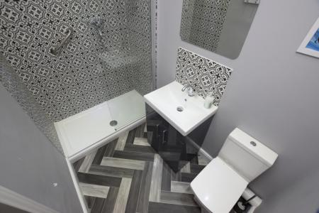 1 bedroom House share to let in Burns Street, Abington, Northampton, NN1