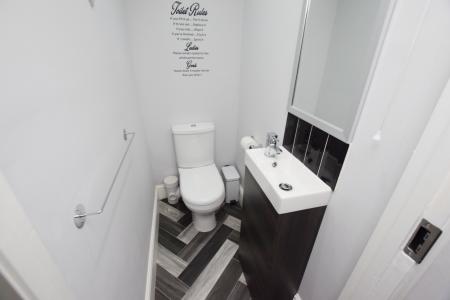 1 bedroom House share to let in Burns Street, Abington, Northampton, NN1