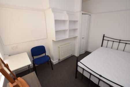 1 bedroom House share to let in Cranston Street, Northampton, NN1