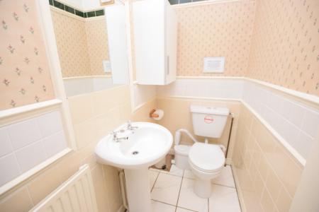 1 bedroom House share to let in Cranston Street, Northampton, NN1
