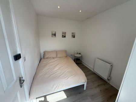 1 bedroom House share to let in Hood Street, Northampton, NN1