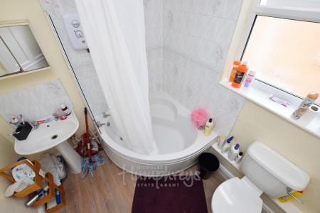 1 bedroom Terraced House to let in Purser Road, Abington, Northampton, NN1