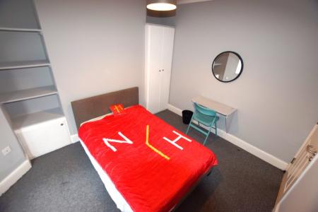 4 bedroom Terraced House to let in Euston Road, Far Cotton, Northampton, NN4