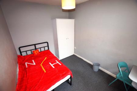 Euston Road, Far Cotton, Northampton, NN4