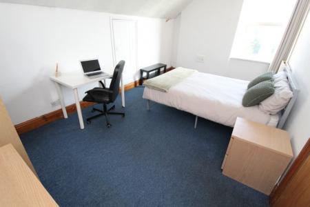 7 bedroom Terraced House for sale in Portland Road, Arboretum, Nottingham, NG7