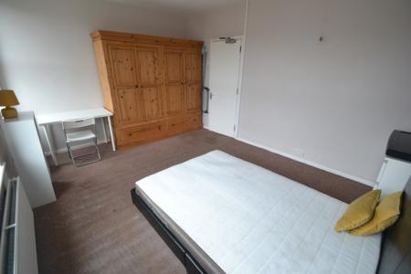 4 bedroom Terraced House to let in Exchange Road, West Bridgford, NG2