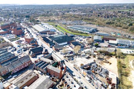 6 bedroom Town house to let in Radford Road, Radford, Nottingham, NG7