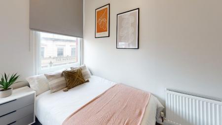 6 bedroom Flat to let in Broad Street, City Centre, Nottingham, NG1