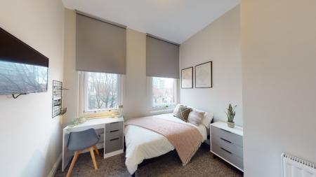 6 bedroom Flat to let in Broad Street, City Centre, Nottingham, NG1