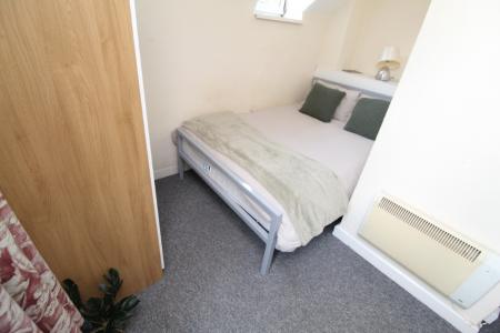 4 bedroom Semi-detached house for sale in Dunkirk Road, Dunkirk, Nottingham, NG7