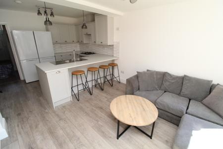 5 bedroom Detached house to let in Claude Street, Dunkirk, Nottingham, NG7