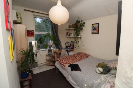 4 bedroom Terraced House to let in Harrington Drive, Lenton, Nottingham, NG7