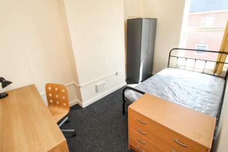 Montpelier Road (4 Bed), Dunkirk, Nottingham, NG7