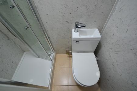 4 bedroom Semi-detached house to let in Osmaston Street, Lenton, Nottingham, NG7