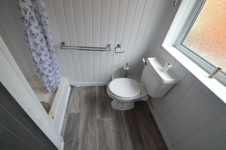 4 bedroom Semi-detached house to let in Osmaston Street, Lenton, Nottingham, NG7