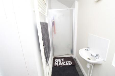 6 bedroom Semi-detached house to let in Lenton Boulevard, Lenton, Nottingham, NG7