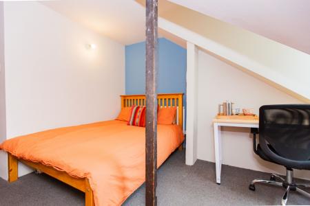 5 bedroom Detached house to let in Charnwood Grove, West Bridgford, NG2