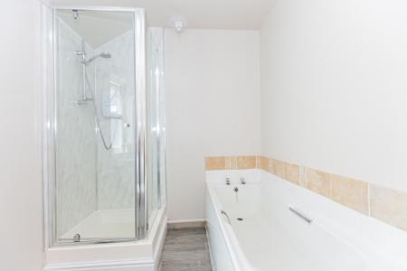 4 bedroom Semi-detached house to let in South Road, West Bridgford, NG2