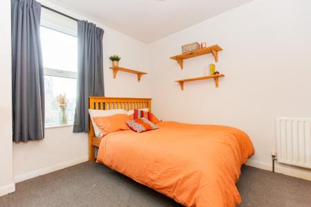 4 bedroom Semi-detached house to let in South Road, West Bridgford, NG2