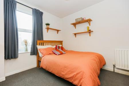 4 bedroom Semi-detached house to let in South Road, West Bridgford, NG2