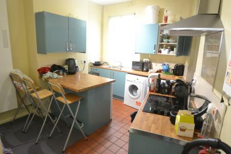 3 bedroom Terraced House to let in Birkin Avenue, Radford, Nottingham, NG7