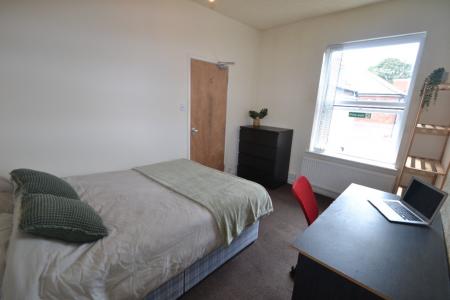 3 bedroom Detached house to let in Cloister Street, Dunkirk, Nottingham, NG7
