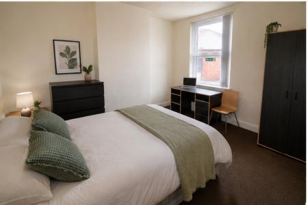 2 bedroom Terraced House to let in Cloister Street, Dunkirk, Nottingham, NG7