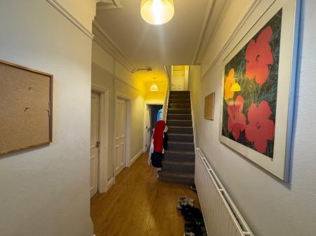 6 bedroom Semi-detached house to let in Millicent Road, West Bridgford, NG2