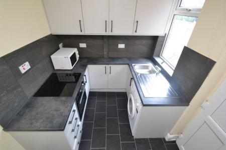 4 bedroom Terraced House to let in Highfield Road, Dunkirk, Nottingham, NG7