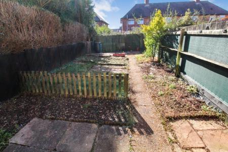 2 bedroom Terraced House for sale in Lindfield Road, Broxtowe, NG8
