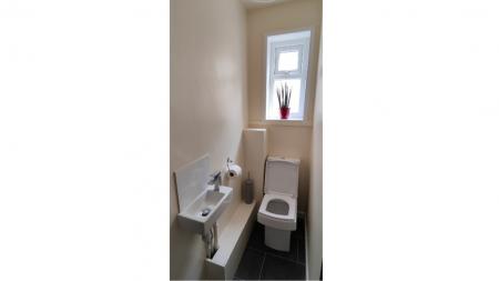 6 bedroom Semi-detached house to let in Brailsford Road, Dunkirk, Nottingham, NG7