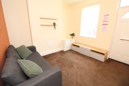 2 bedroom Terraced House to let in Birrell Road, Radford, Nottingham, NG7