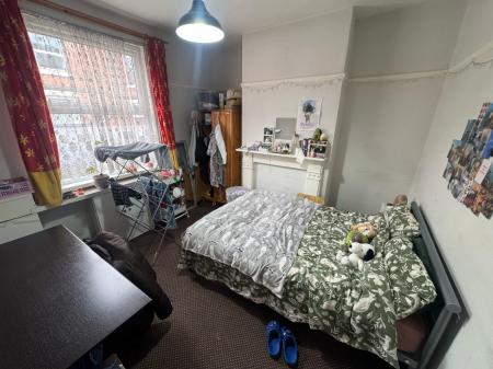 3 bedroom Detached house to let in Watkin Street, Nottingham, NG3