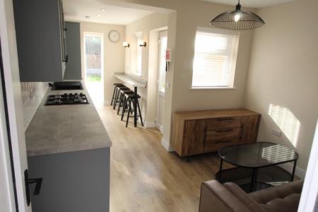 4 bedroom Terraced House to let in Claude Street, Dunkirk, Nottingham, NG7