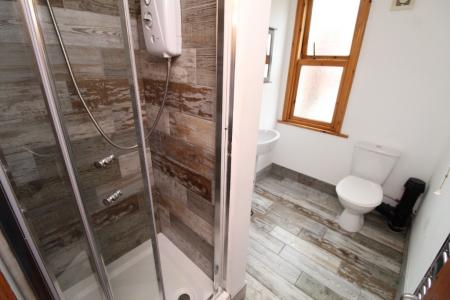 6 bedroom Detached house to let in Balfour Road, Lenton, Nottingham, NG7