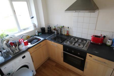 3 bedroom Detached house to let in Heron Drive, Lenton, Nottingham, NG7
