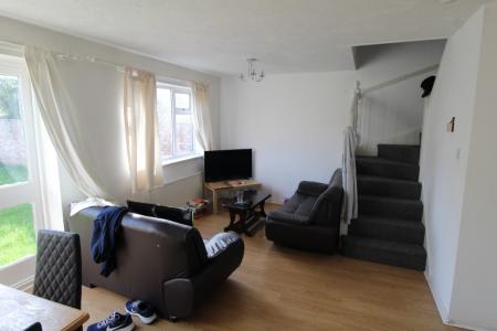 3 bedroom Detached house to let in Heron Drive, Lenton, Nottingham, NG7