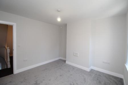 3 bedroom Terraced House to let in Mundella Road, The Meadows, Nottingham, NG2